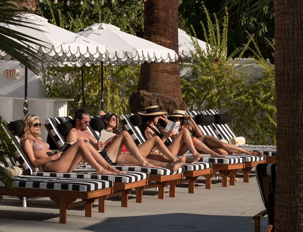 Dive Hotel Palm Springs
